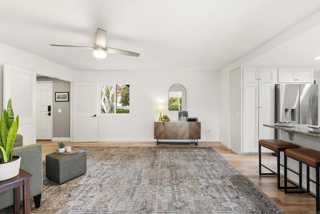 2220 Nob Hill