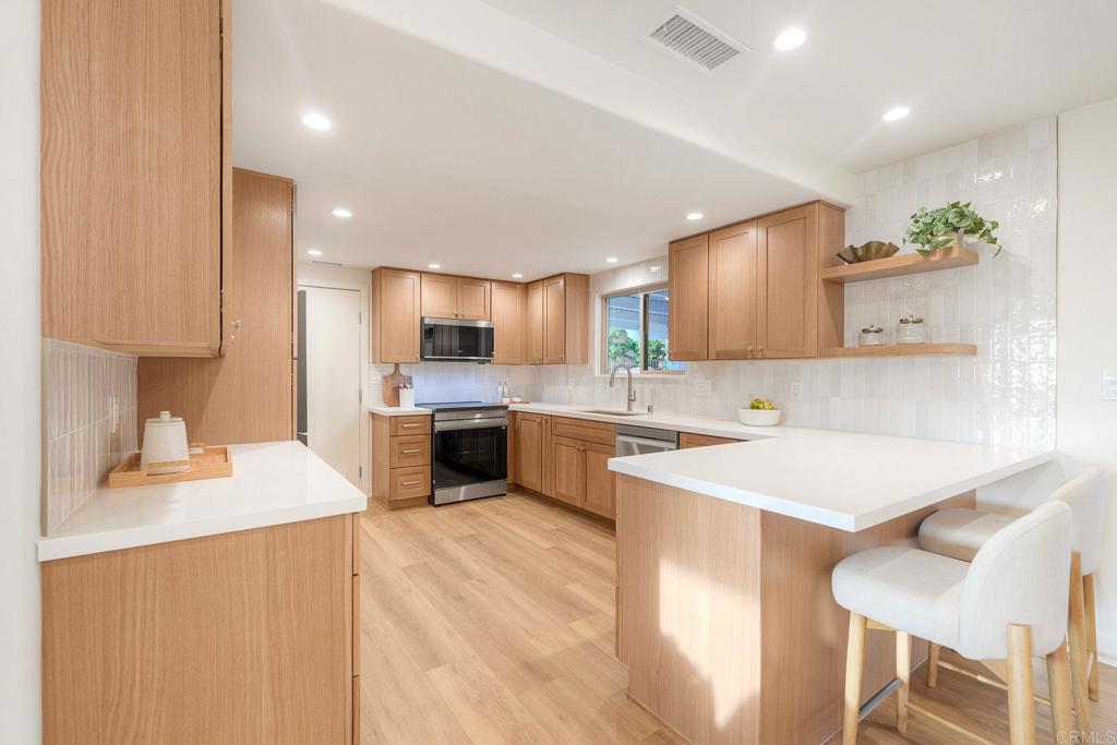 2185 Hawley Drive