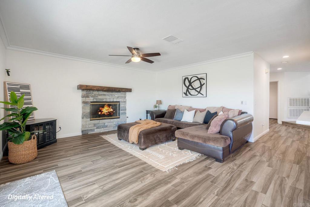 2424 Papyrus Ct.