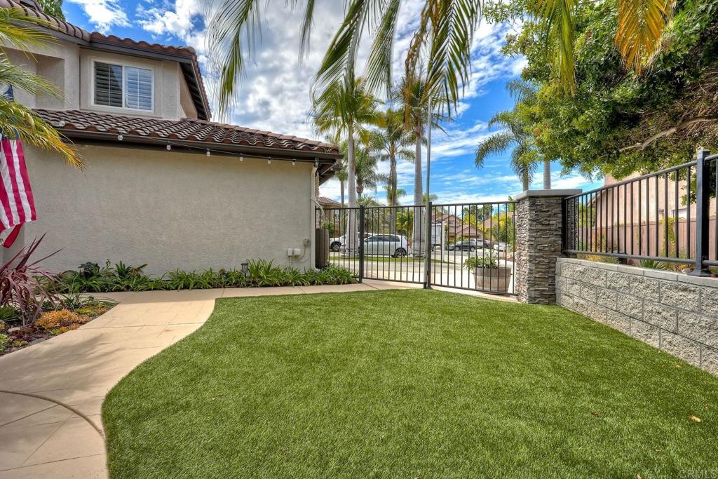 2424 Papyrus Ct.