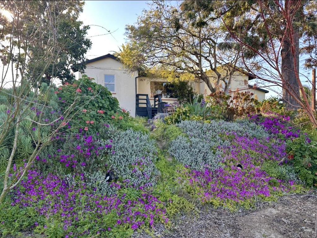 777 Bonita Drive