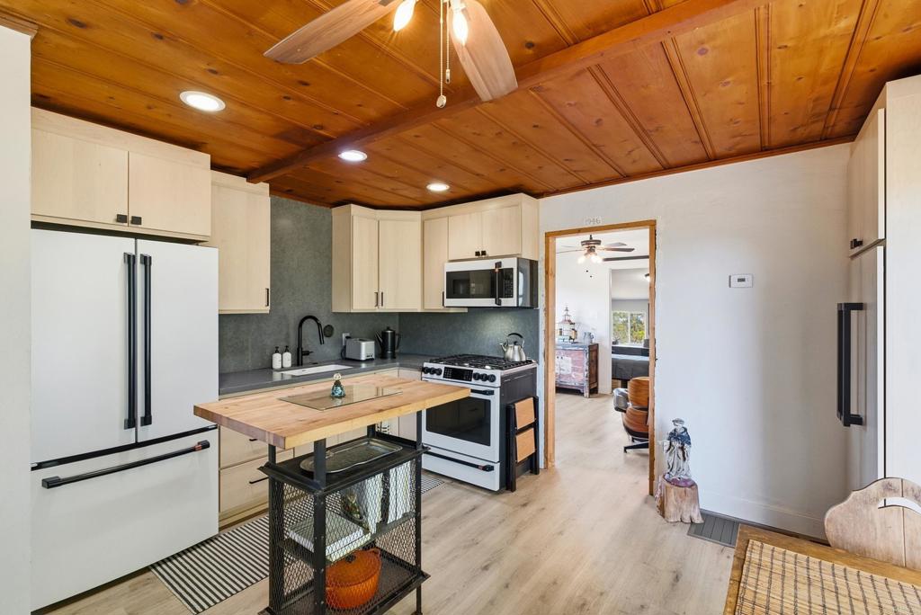 777 Bonita Drive