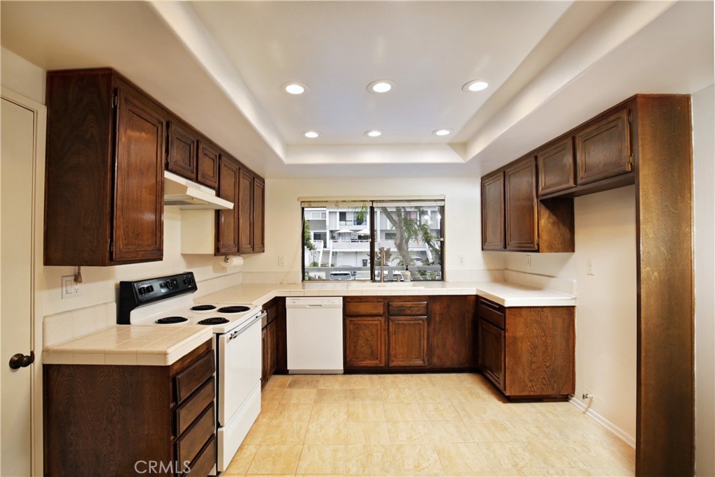 20 Encore Court 231