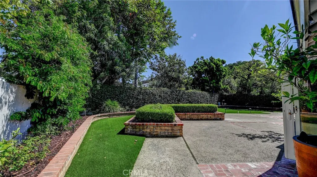 1700 Port Abbey Place