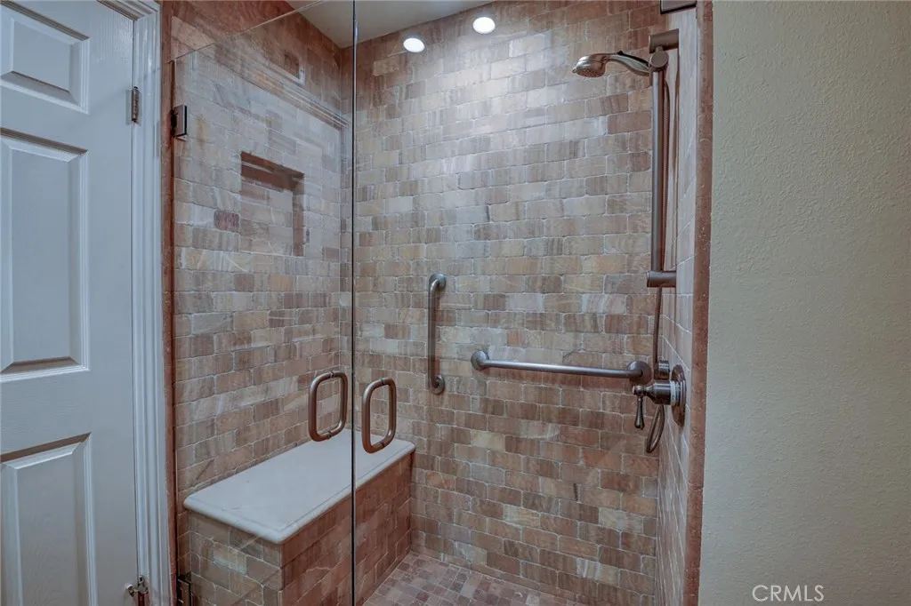 1700 Port Abbey Place