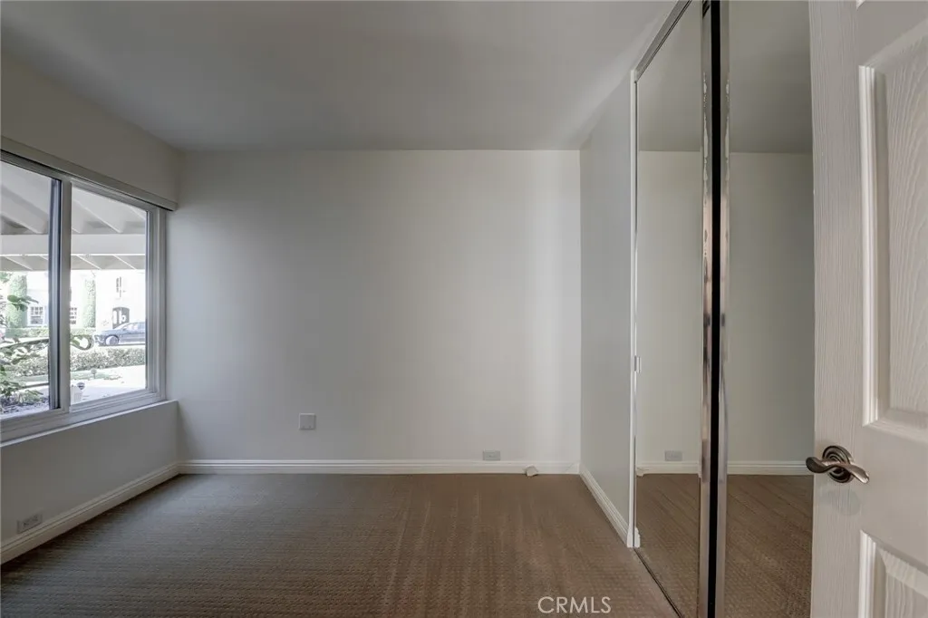 1700 Port Abbey Place