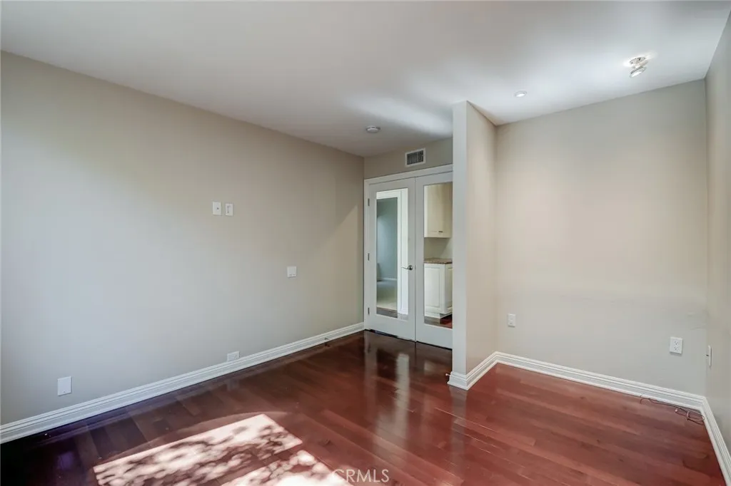 1700 Port Abbey Place