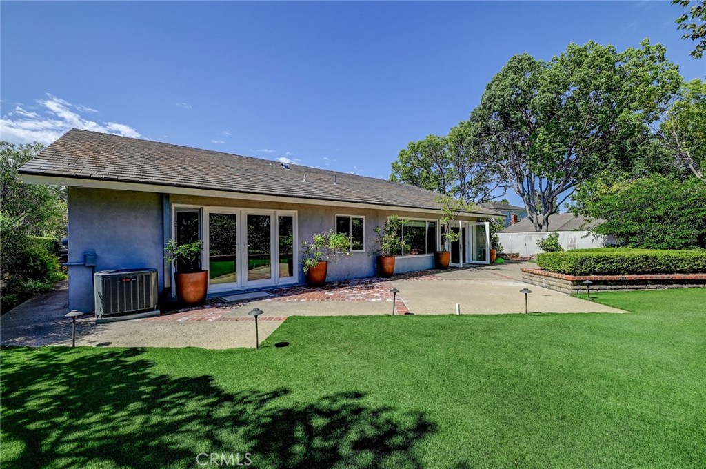 1700 Port Abbey Place