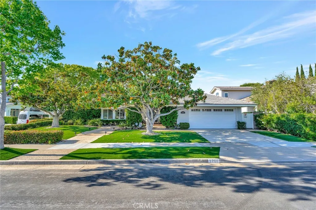 1700 Port Abbey Place