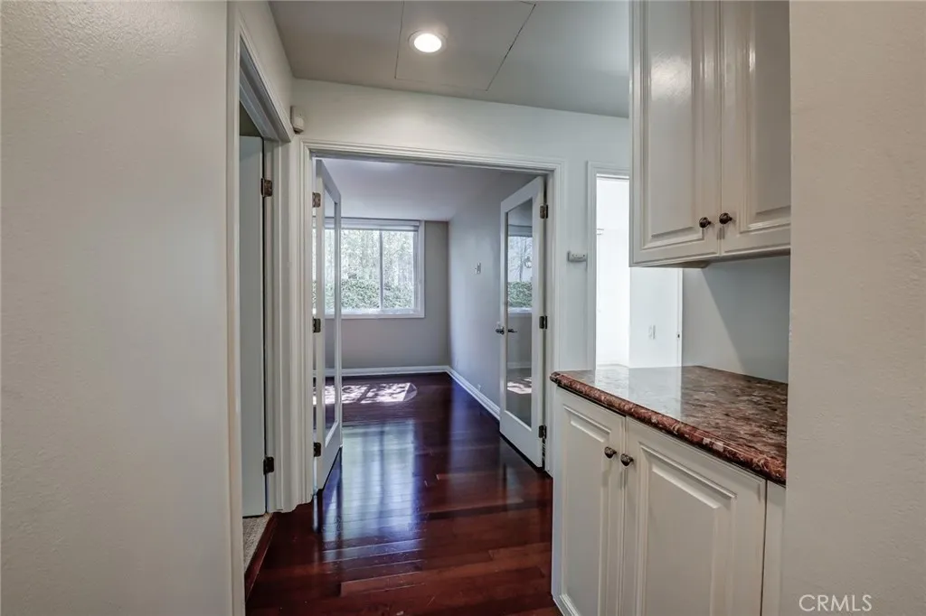 1700 Port Abbey Place