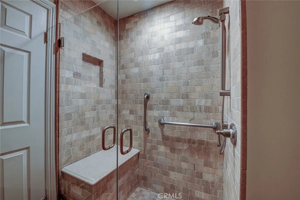 1700 Port Abbey Place