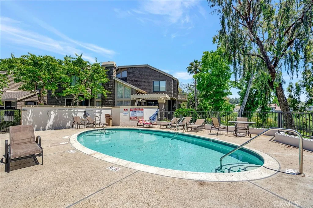 46 Sea Island Drive