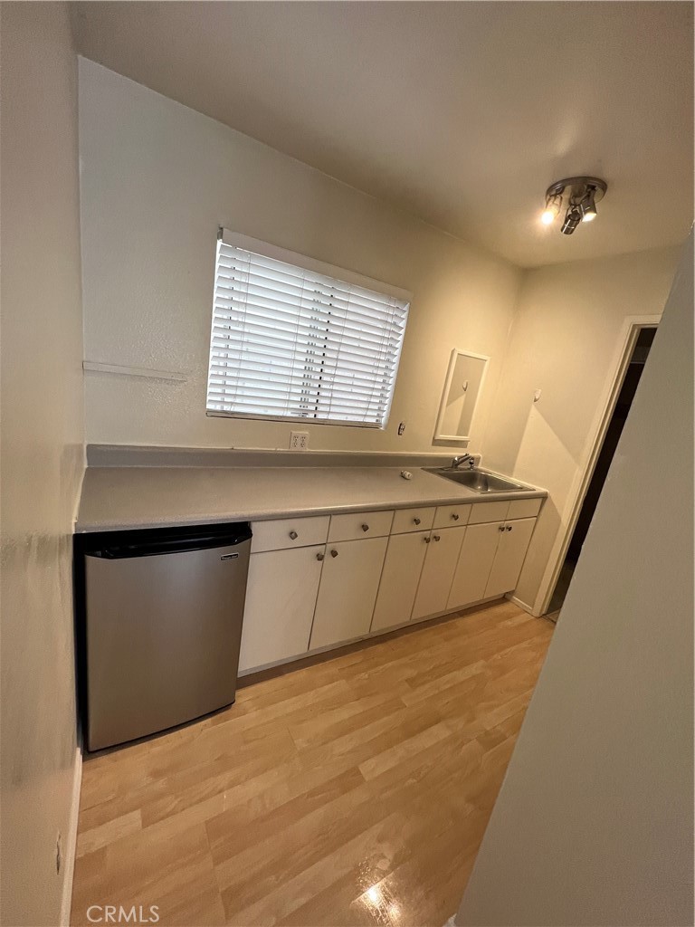 514 Marigold Ave 1/2B