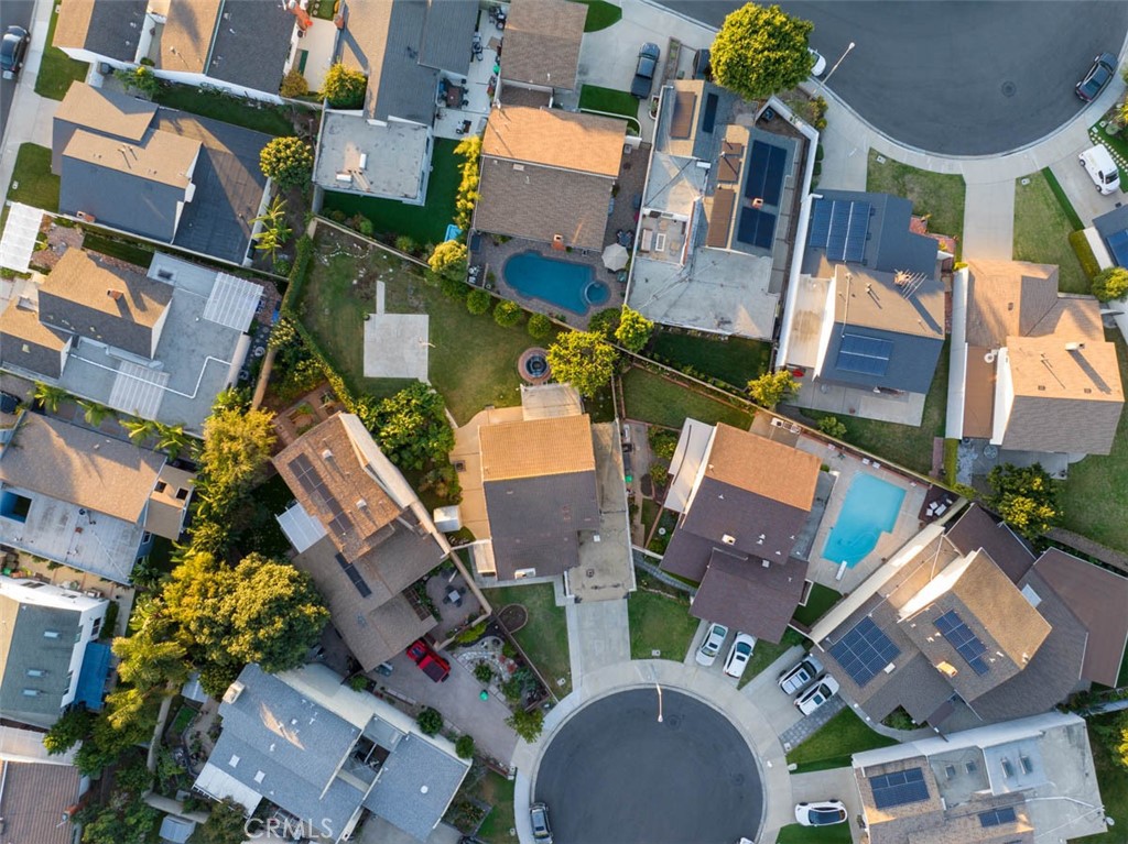 3339 Maryland Circle