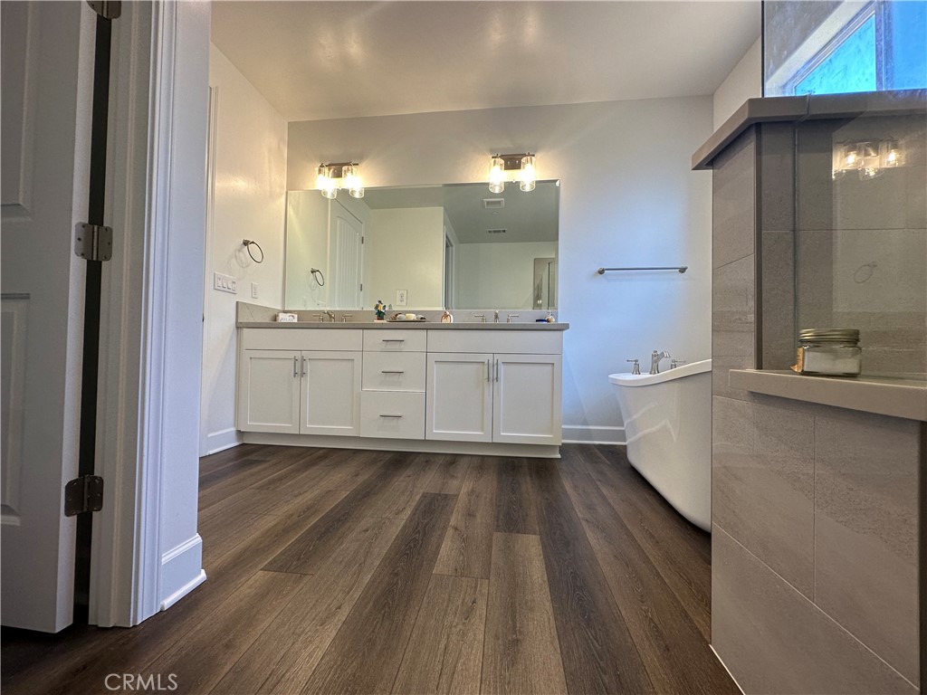 1517 Copperberry Way