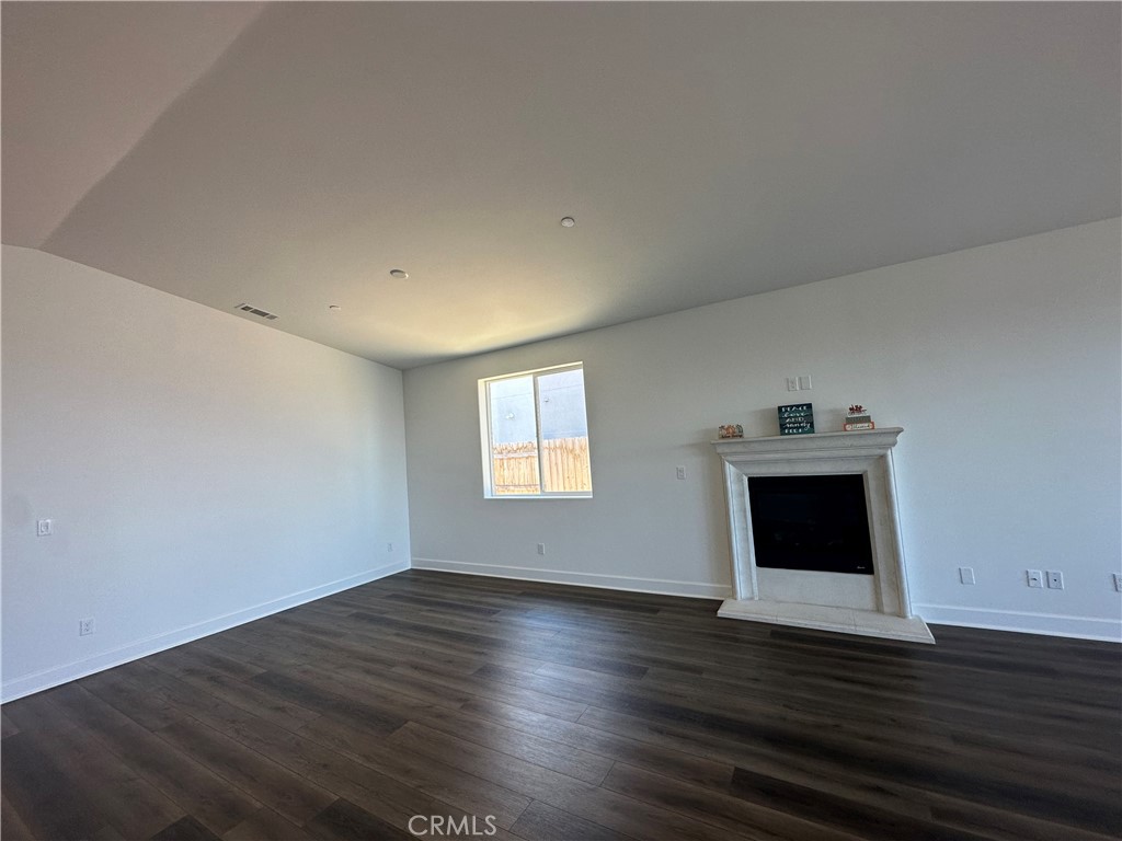 1517 Copperberry Way