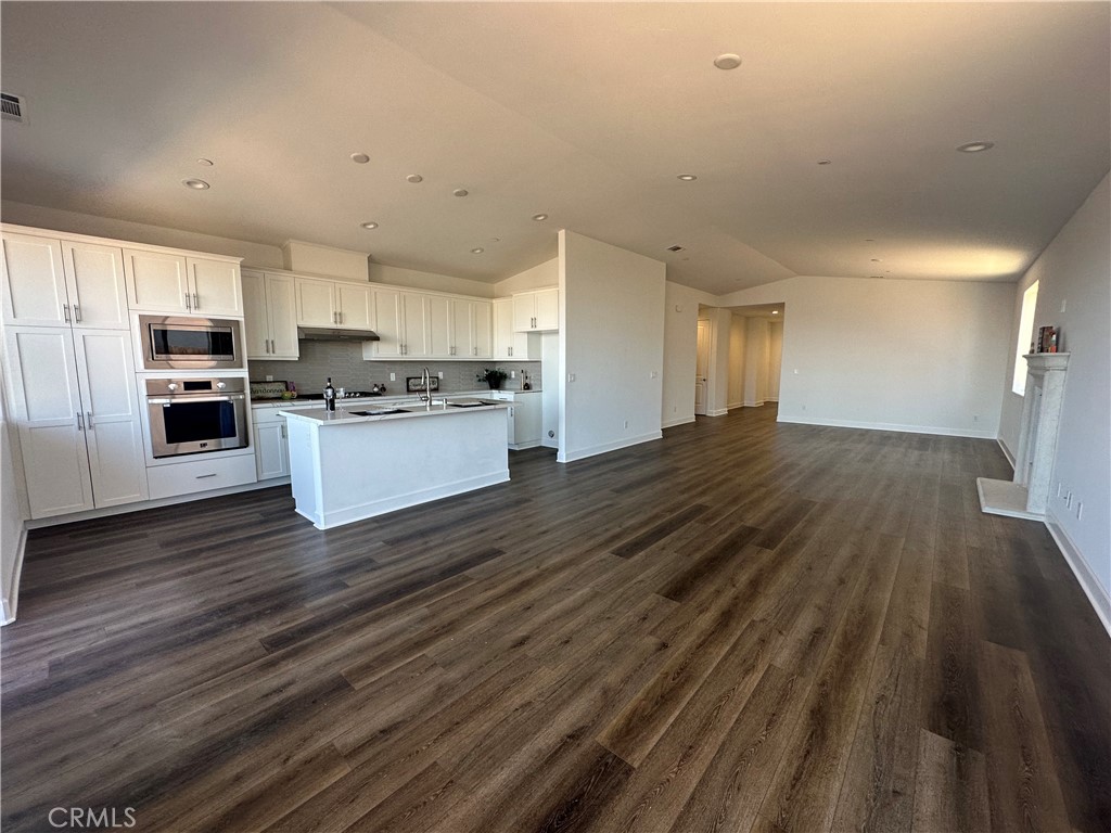 1517 Copperberry Way