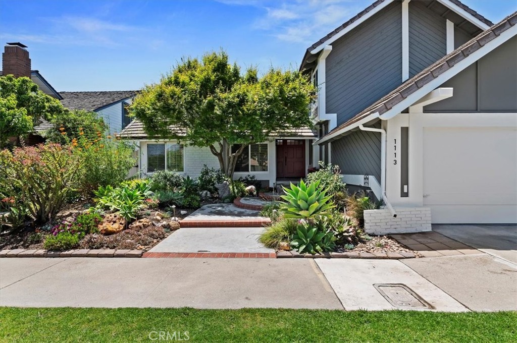 1113 Dennis Drive