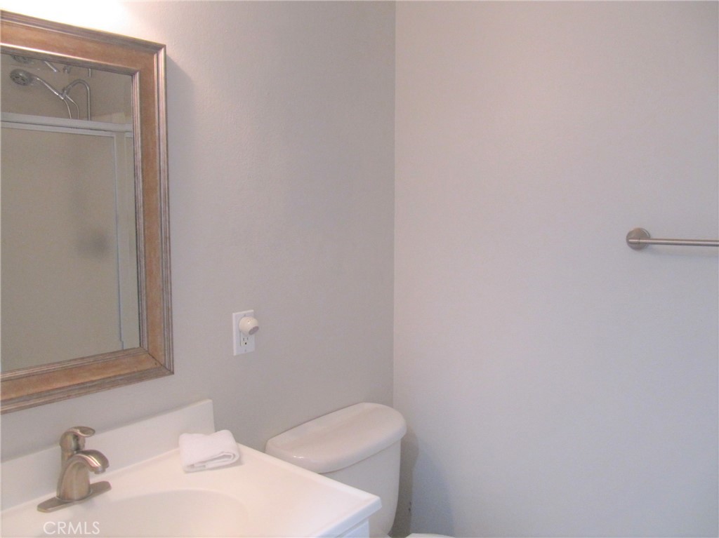 602 1/2 Poinsettia Ave