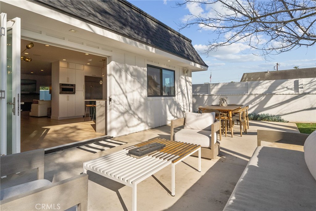 2402 Orchid Hill Place