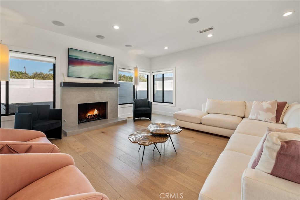 2402 Orchid Hill Place