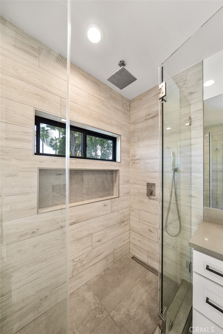 2402 Orchid Hill Place