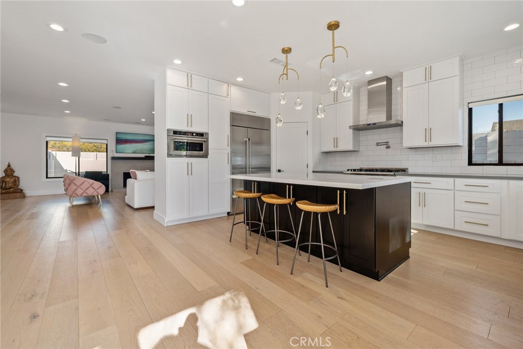 2402 Orchid Hill Place