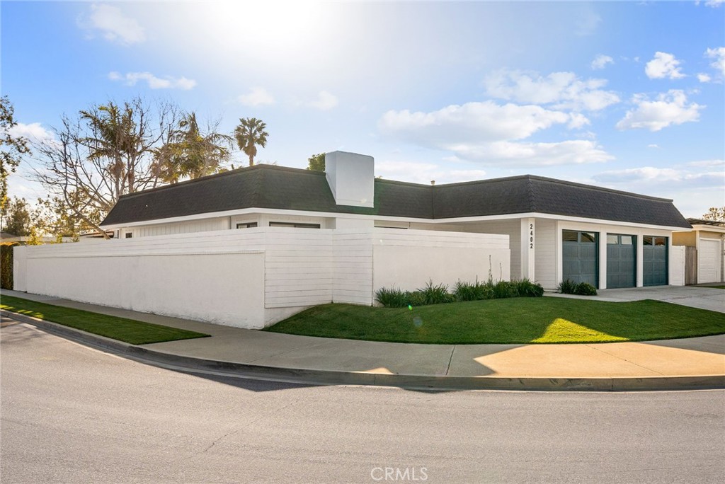 2402 Orchid Hill Place