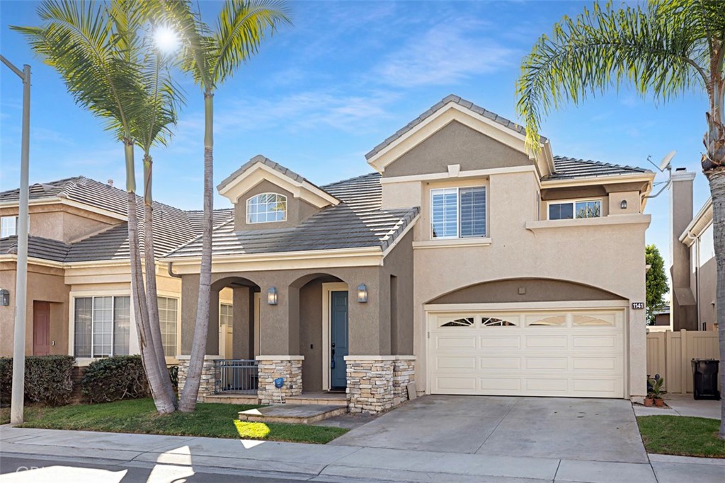 1141 Shorecrest Lane