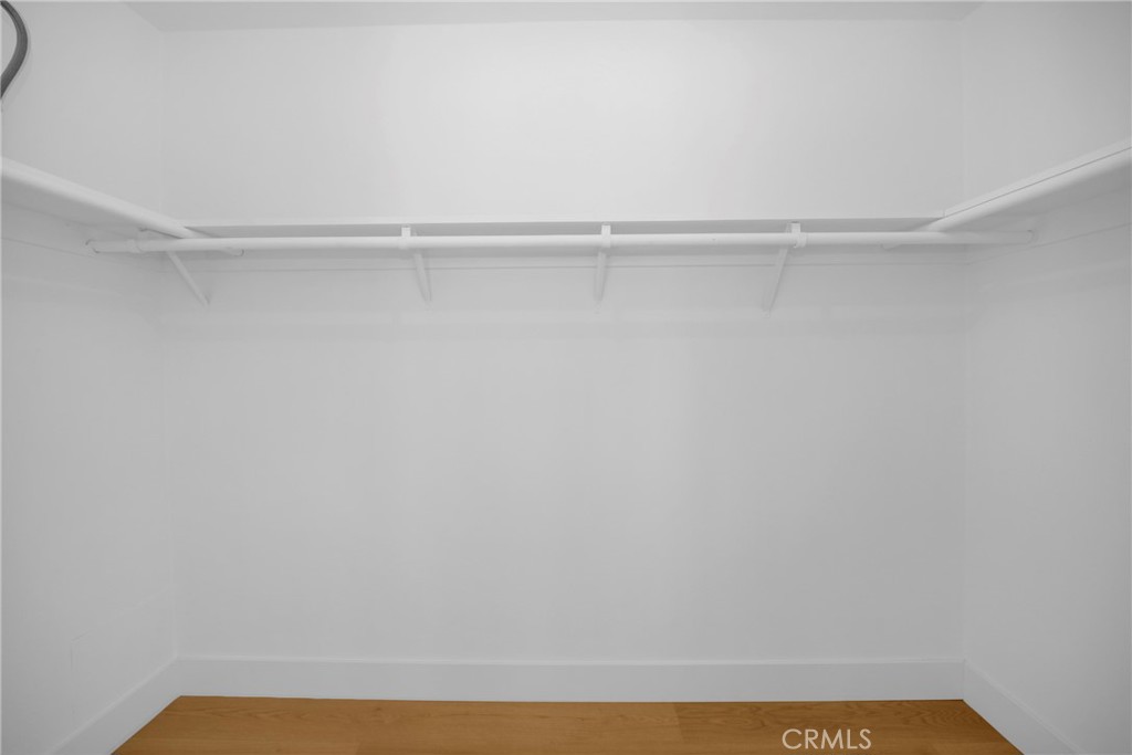 2350 Bunker Hill Way