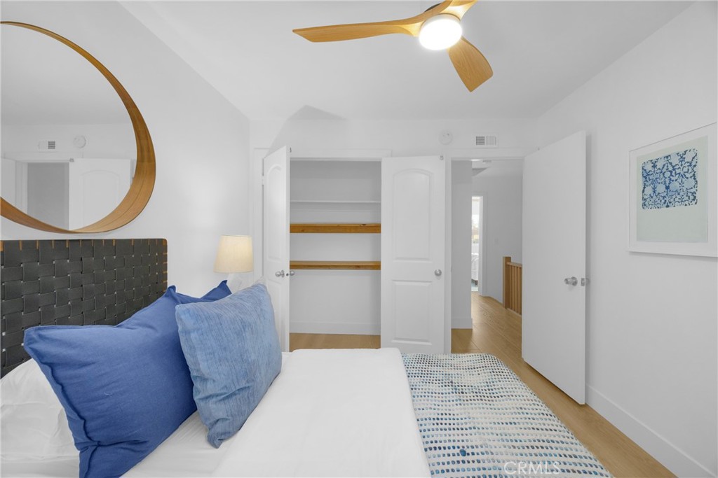 2350 Bunker Hill Way