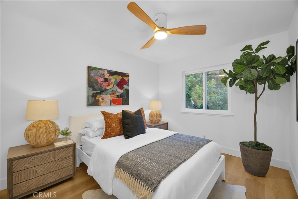 2350 Bunker Hill Way