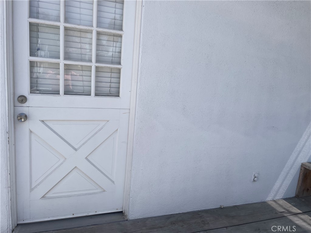 514 .5B Marigold Ave 1/2B