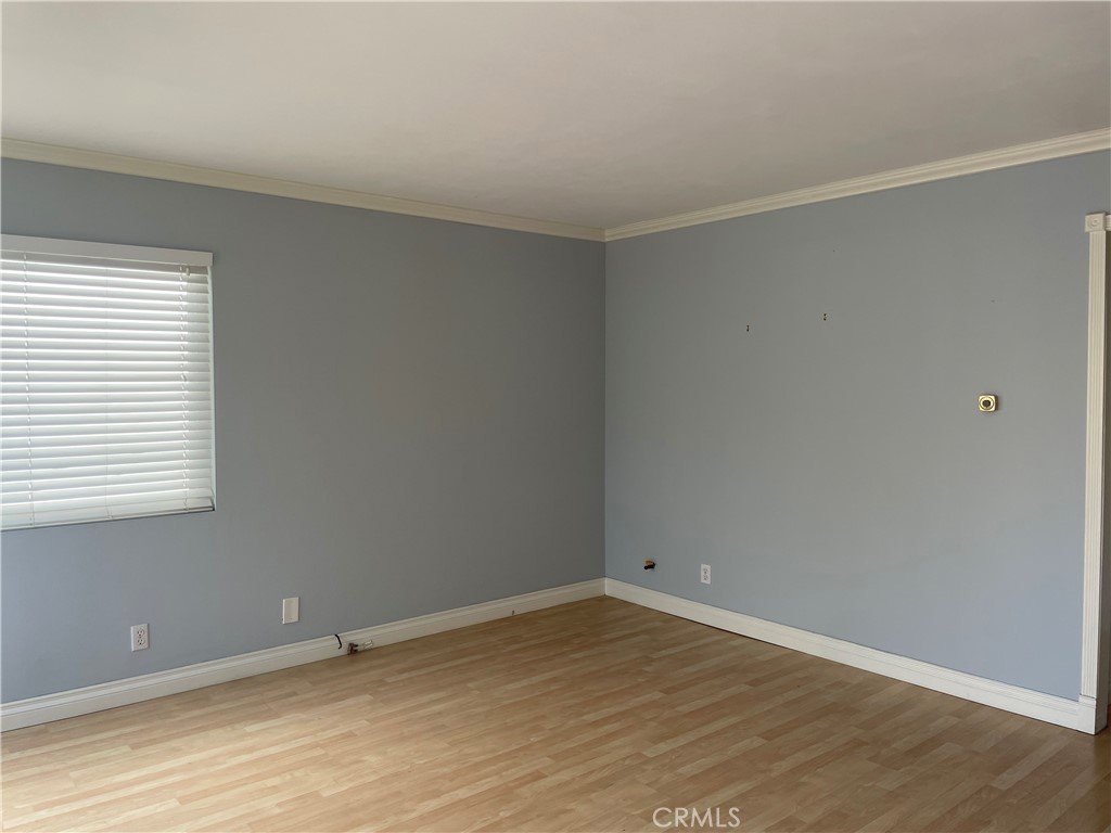 514 .5B Marigold Ave 1/2B