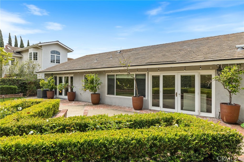 1700 Port Abbey Place