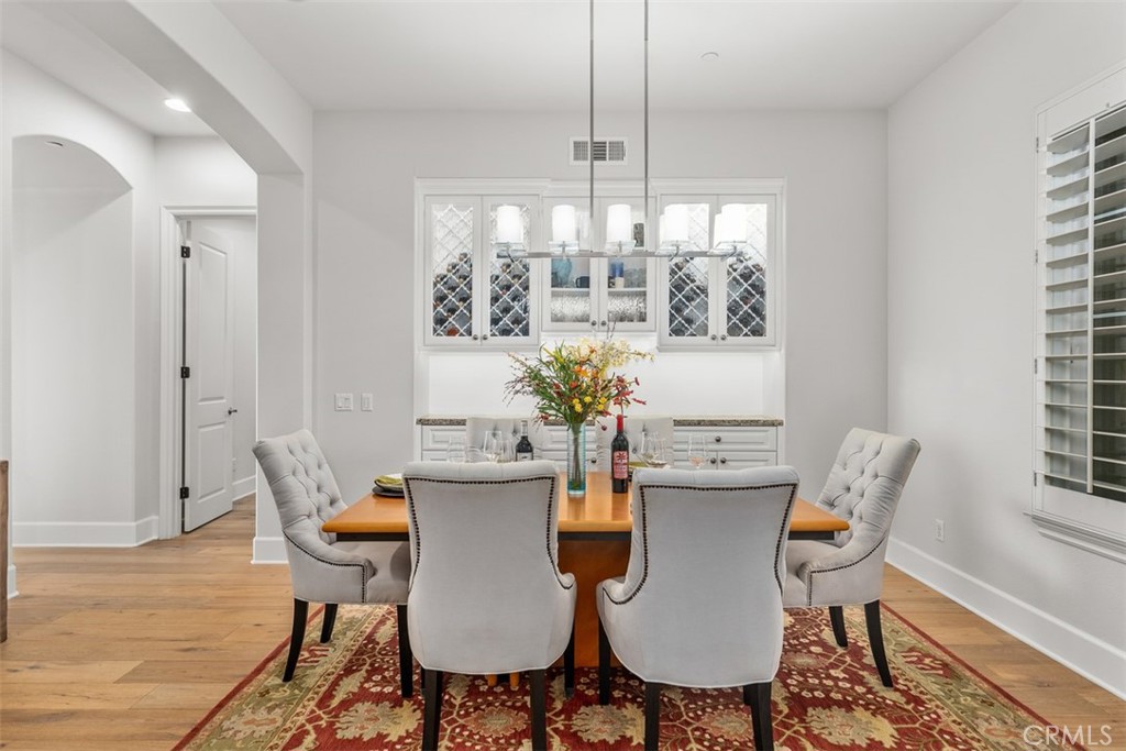 4762 Oceanridge Drive