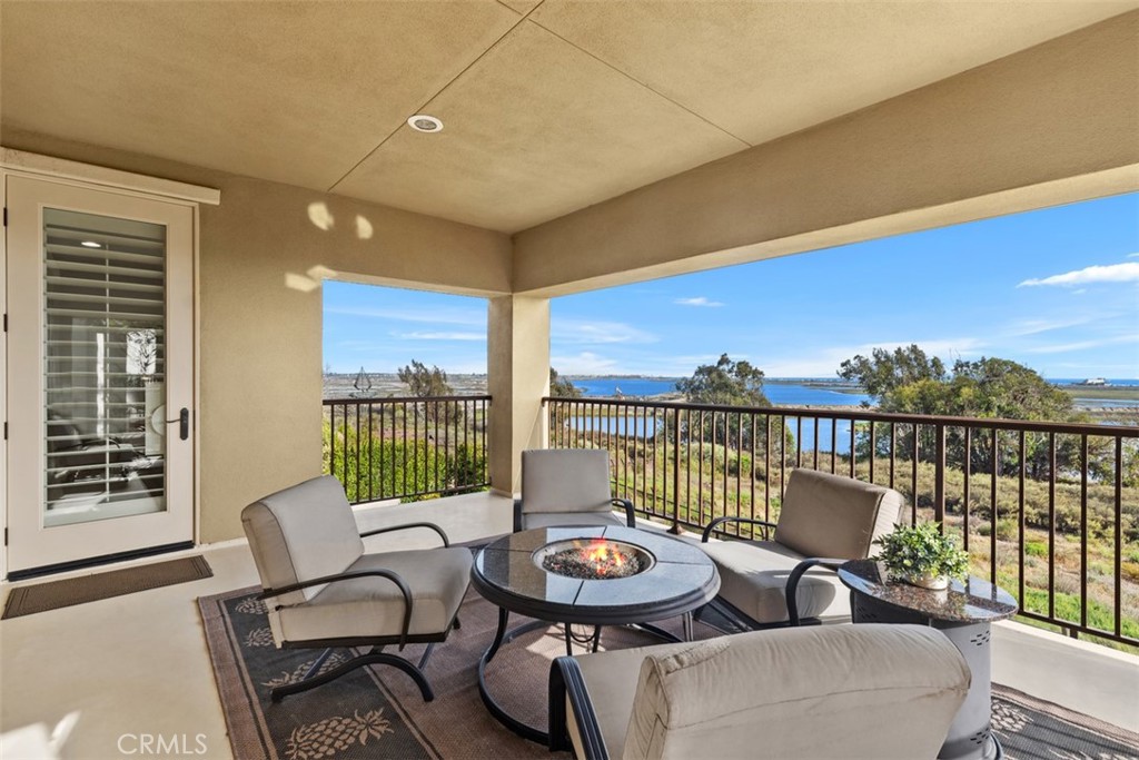 4762 Oceanridge Drive