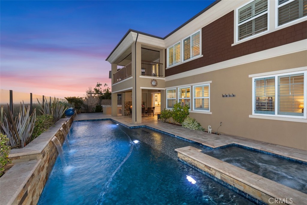 4762 Oceanridge Drive