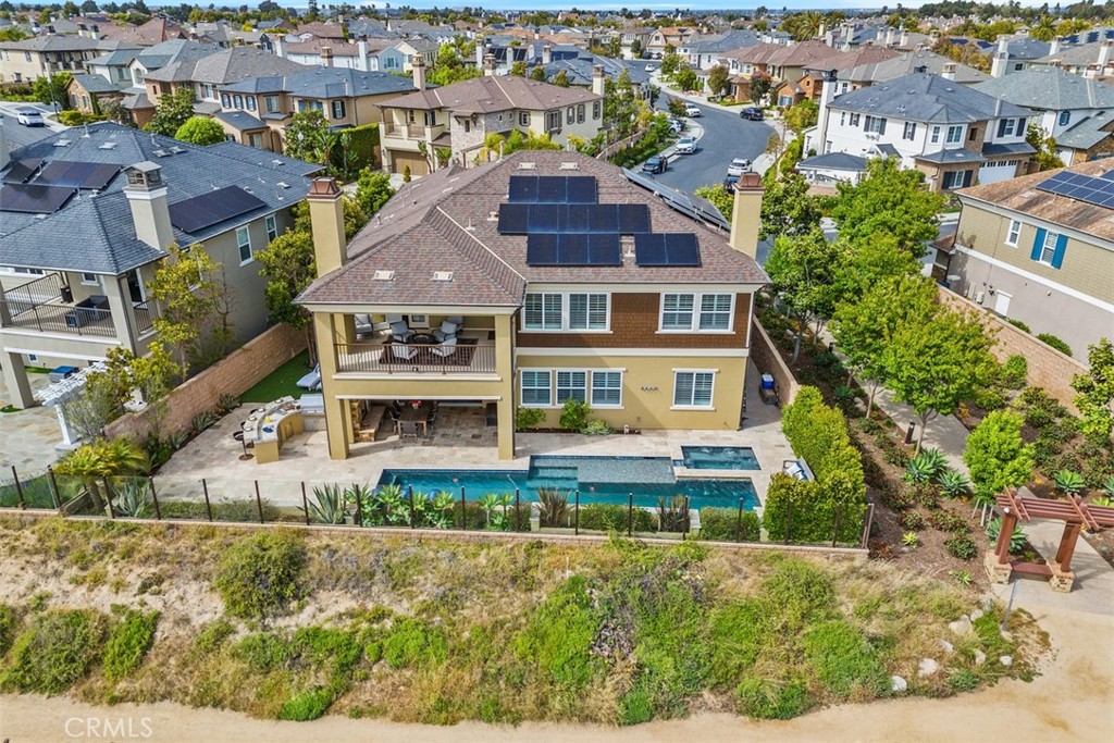 4762 Oceanridge Drive