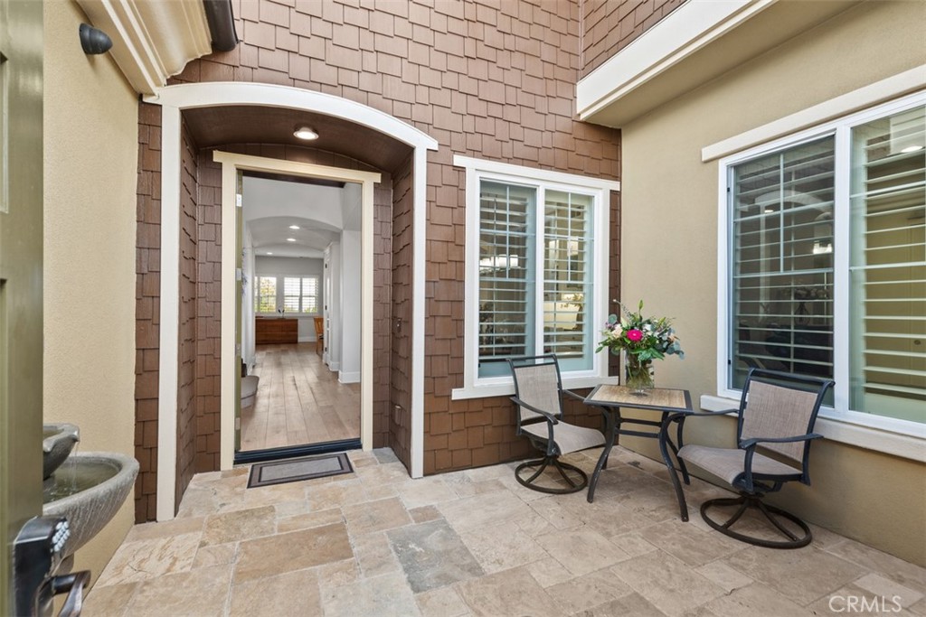 4762 Oceanridge Drive