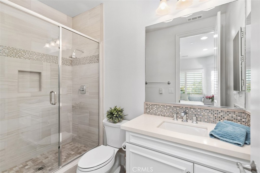 4762 Oceanridge Drive