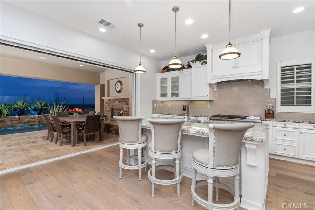 4762 Oceanridge Drive