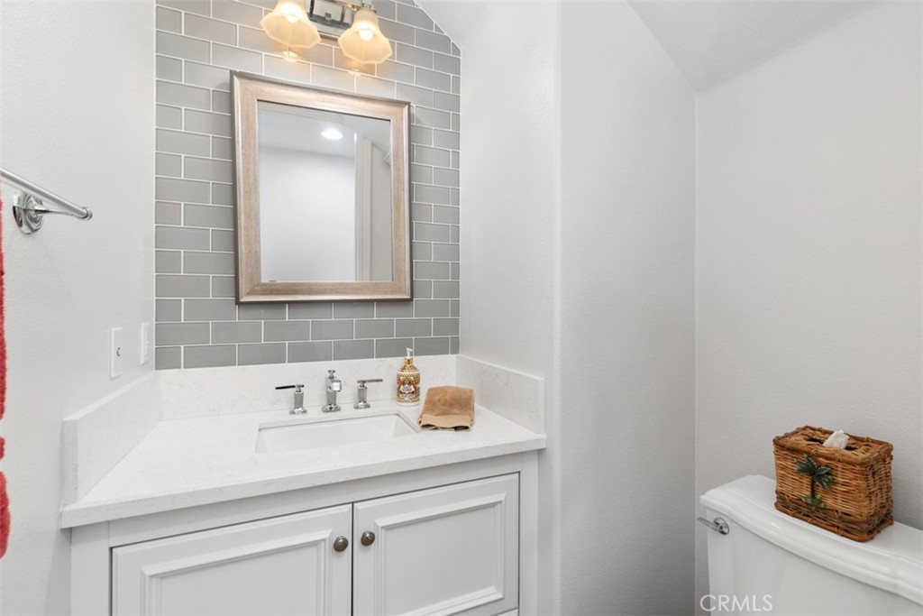 4762 Oceanridge Drive