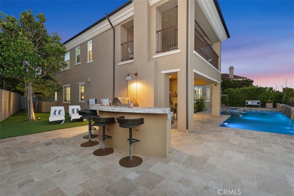 4762 Oceanridge Drive