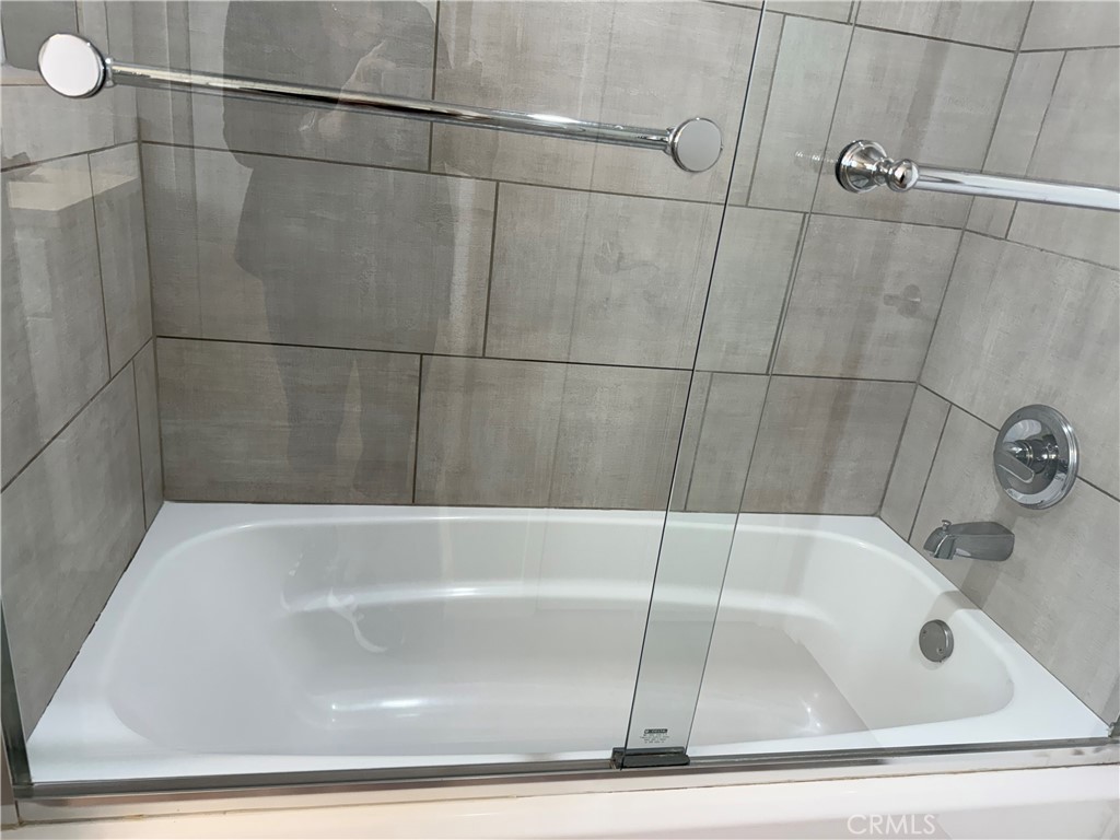 1935 Orange Avenue 2