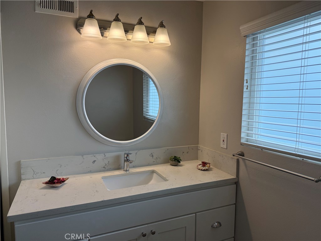 1935 Orange Avenue 2