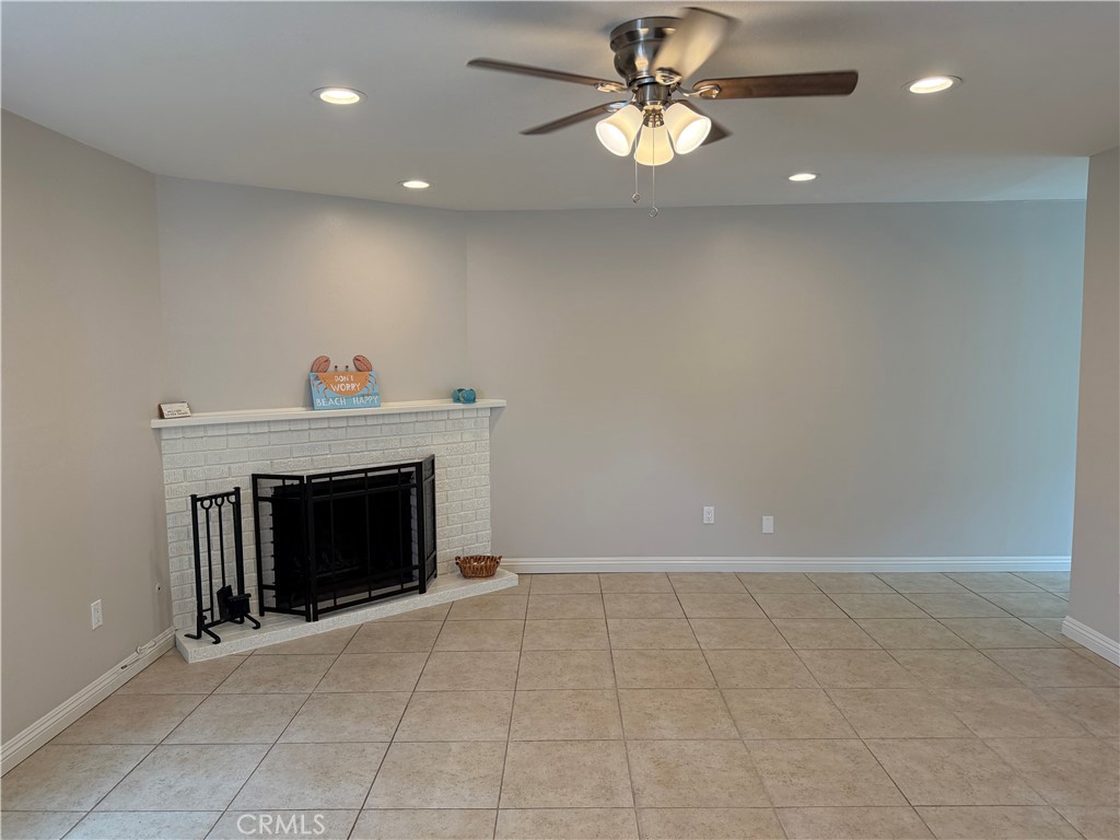 1935 Orange Avenue 2