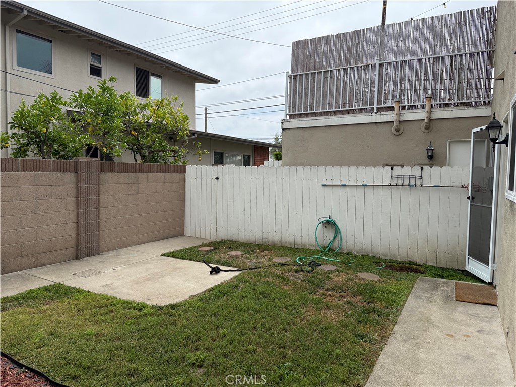 1935 Orange Avenue 2