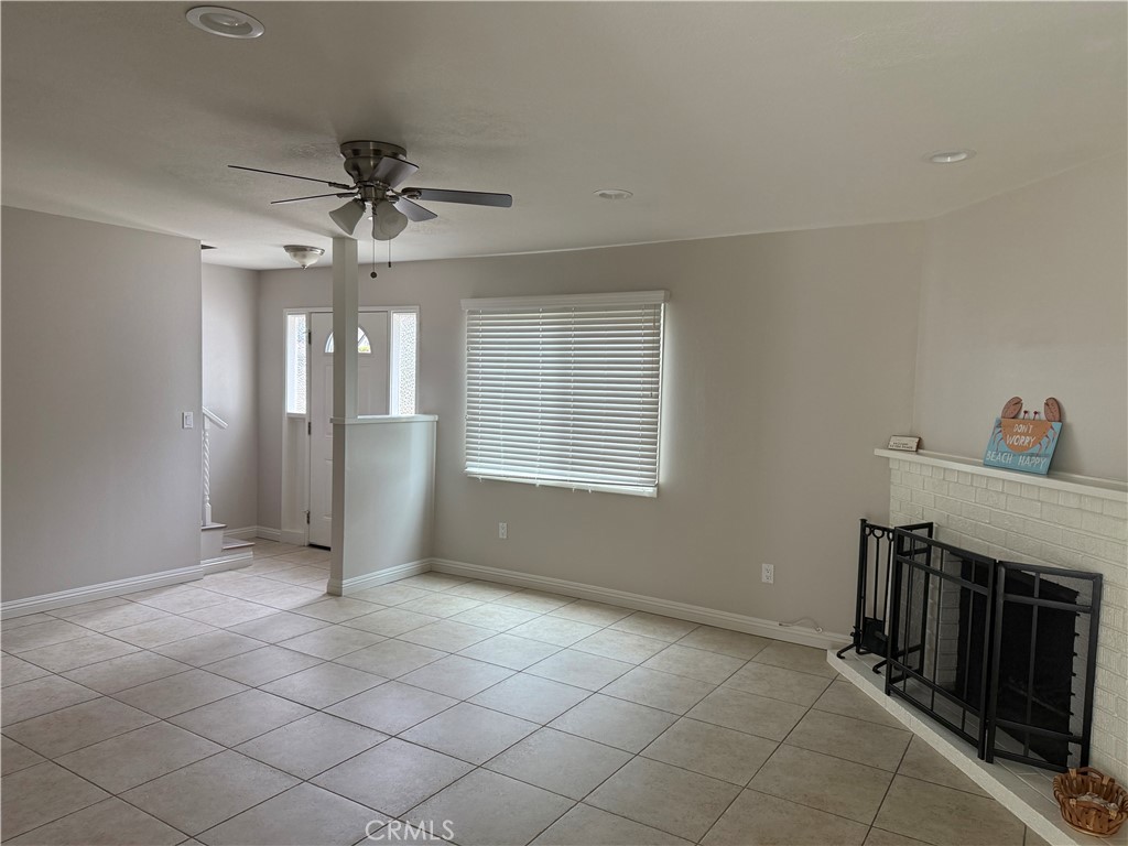 1935 Orange Avenue 2