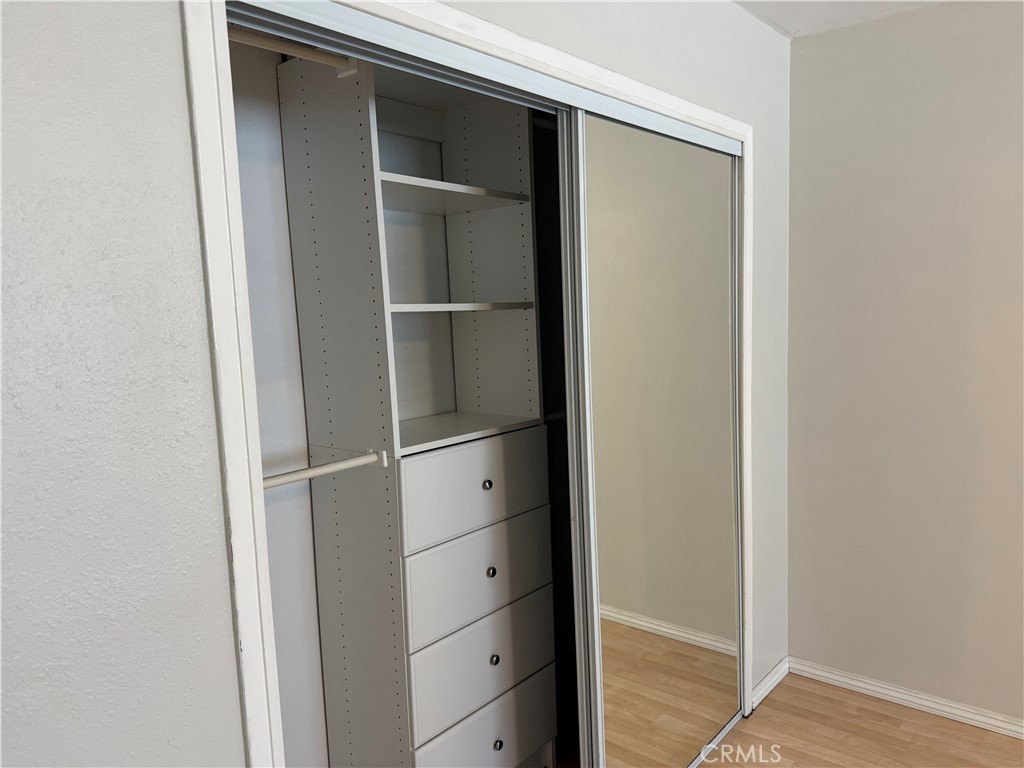 514 .5 Marigold Ave 1/2B